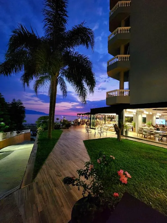 Apollon Hotel